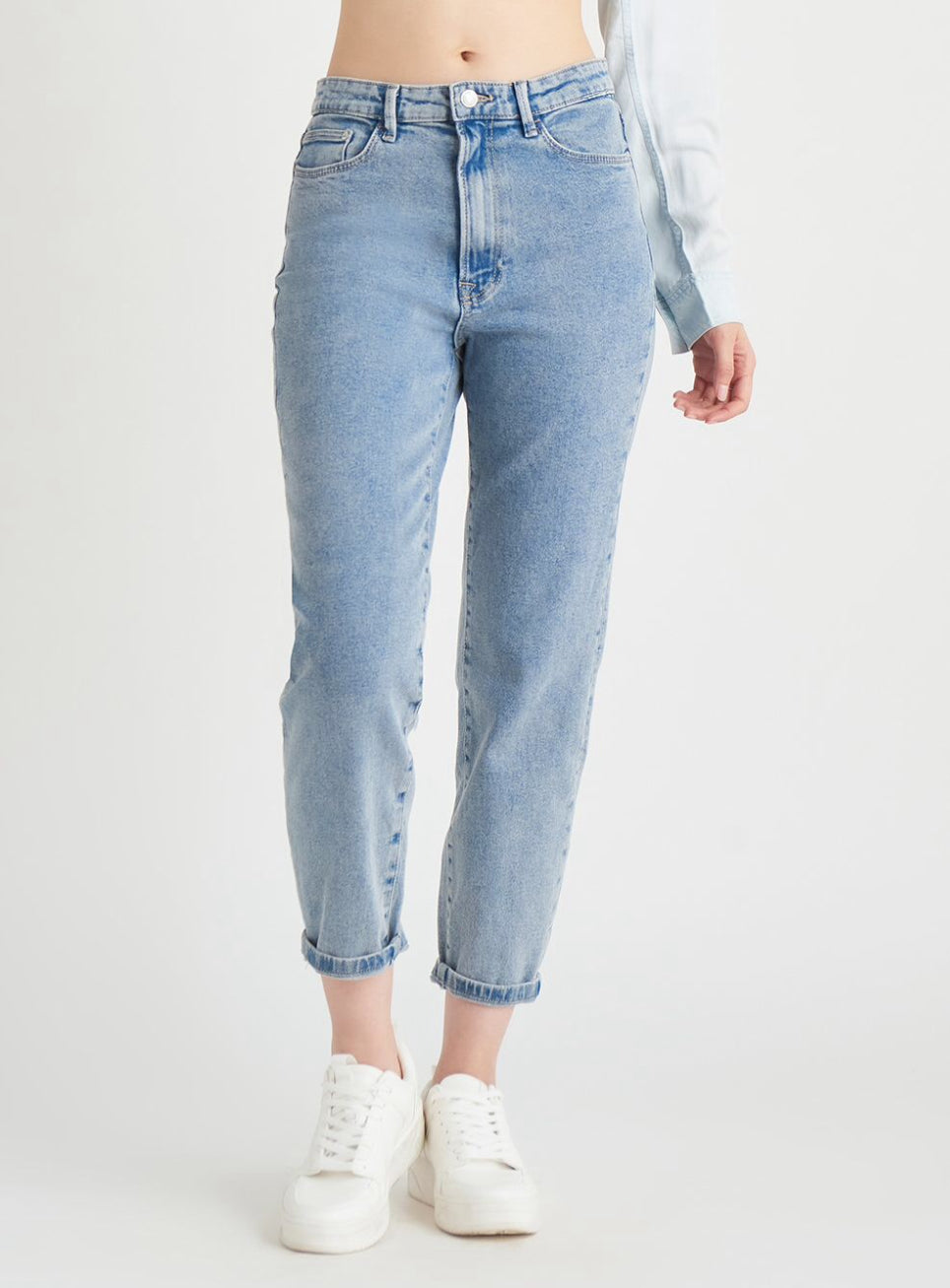 High Rise Slim Fit Mom Jeans